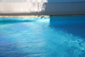 Design sommerhus til 8, privat indendørs opvarmet pool, på 25 ar - Image 5
