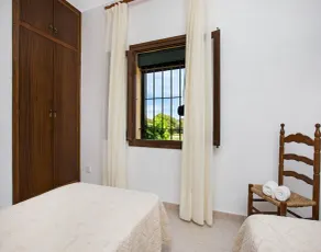 Villa in Costa Brava With Pool Near Beach - Image 5
