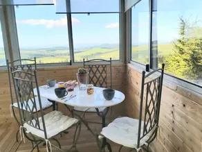 Ferienwohnung 'Superbe Appartement Avec Loggia' mit Bergblick, privater Terrasse und WLAN - Image 4