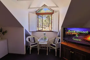 Countryside Family Room - Image 2