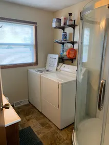 Beach Front Cabin Get Away - Image 3