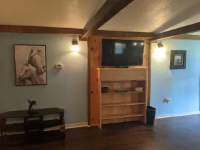 Bunkhouse Farm Stay - Image 2