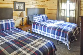 Lake Cabin - Image 3