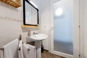 Apartamento \"Il Gelsomino\" cerca del lago con Wi-Fi - Image 3