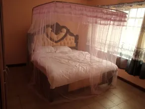 A Lovely 4 Bedroom Maisonette in a Gated Community 15 Minutes from JKI Airport - Image 4