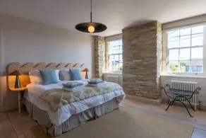 Holiday Home Near Harlyn Bay Beach, No Deposit - Image 5