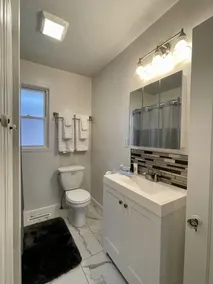 Craftsman styled home in the heart of downtown Highland - Image 2