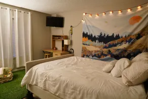 1 Bedroom in Norcross - Image 2