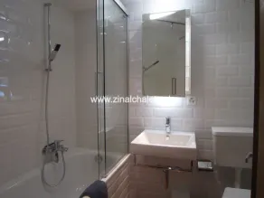 Appartment in a chalet in Zinal - 2 bedrooms with 2 beds - living room - TV broadcasting - kitchen - - Image 2