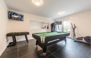 Bellissima casa con 4 camere da letto a. - Image 2