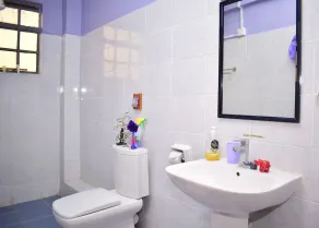 Cozy Rooms JKIA (Apartment with 5 Beds and 15min to JKIA, can sleep 7) - Image 3