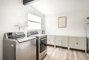 MID CENTURY OASIS – 3BR&2BA – POOL. - Image 2