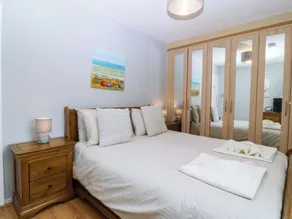 Beach House (Ty Traeth), DEGANWY - Image 4