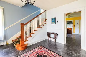 Big Sunny Family House - Image 3