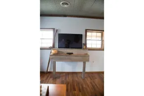 Sandstone Point Vacation Cabin - McConnelsville  - Image 2