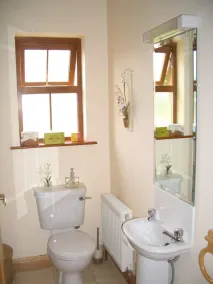 Beaufort, Killarney - 3 bed house, sleeps 6 - Image 2