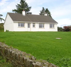 Bradleys Cottage Creeslough - Image 5