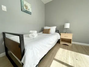 Cozy Spacious 4B2B close to SJC airport and SAP - Image 5