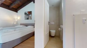 3½-room flat on the ground floor on 2 floors, approx. - Image 2