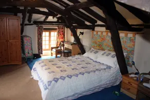 Idyllic house in rural hamlet with lovely views, garden and private pool. - Image 3