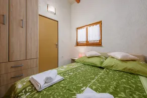 Nice Apartment With Pool - Image 5