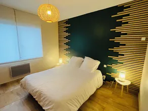 HEATED SWIMMING POOL 2-person apartment with private spa in villa - beach 300m away - Image 3
