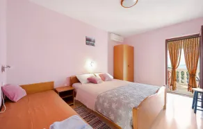 One-Bedroom Apartment In Primosten - Image 4