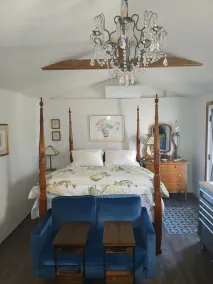 Garden Chalet walking distance to Oldtown Salinas - Image 5