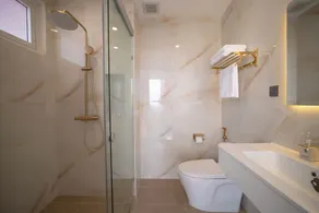 Y Hotel Phan Đình Phùng - Image 4