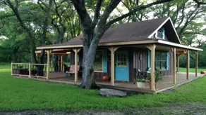 Family/Pet Friendly Country Cabin Firepit  Minutes To DFW & Texas Motor Speedway - Image 5