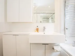 Trendy Flat in Sunninghill's Village Atmosphere - Pass the Keys - Image 4