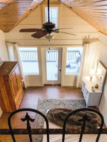 Lake Haven - Updated Mid Century Cabin Only 35 Mins from St. Louis - Image 5