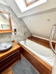Gîte Les Bambous – Sleeps 8 – 3 Bedrooms – 2 Bathrooms – Indoor Pool - Image 2