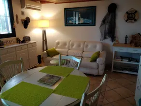 Apartment near the harbor and beach - Image 5