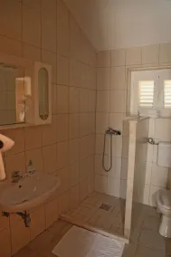 Beach Villa Olivia - Image 3