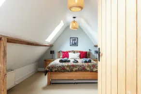 Beautiful 3BD Family Retreat in Oxfordshire! - Image 5