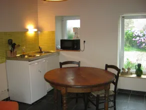 sommerhus ved foden af ​​bjergene i Arrée, 10 minutter af Morlaix Bay - Image 4