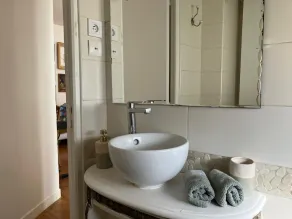 Lovely Apartment Near Paris - Image 2