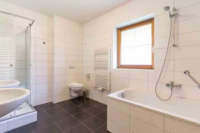 Casa de férias com piscina coberta, bem-estar, parque infantil e sauna privativa na aldeia de férias - Image 4