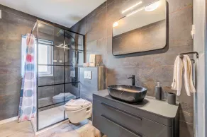 Villa Gariful Sleeps 8 with Pool & Pet Friendly - Image 2