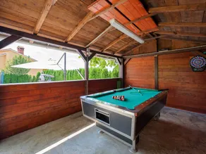 Spacious House With Pool, Veranda And Fenced Playground. Very Family Friendly - Image 3
