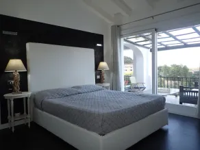 Bellissimo Appartamento Fronte Mare Liscia di Vacca Porto Cervo - Image 5