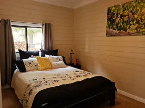 Cottage Amongst The Vines - Image 3