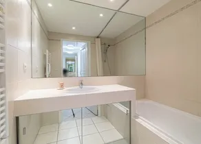 1 bedroom apartment Near Monaco Train Station - Image 2