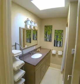 Couples Retreat. Perfect getaway with all the amenities. - Image 2