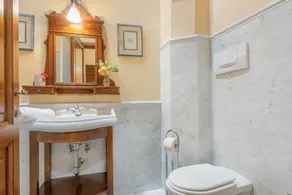 Apartment 'La Torre' with Shared Pool, Private Terrace & Wi-Fi - Image 3