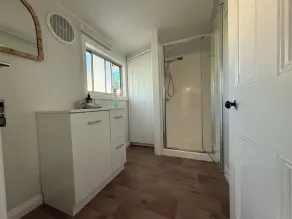 Longford Cottage - Image 3