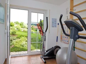 Ferienwohnung Nr. 2 - Bergblick, 39 qm Obergeschoss, 1 separates Schlafzimmer - Image 2