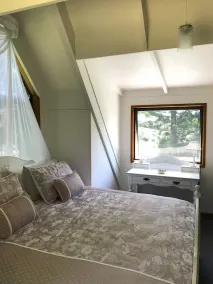 Cuddle Cottage Montville - Image 4