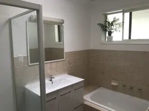 House with spa, walking distance to beach - Image 2
